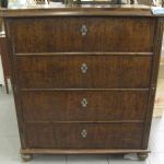 616 1607 CHEST OF DRAWERS